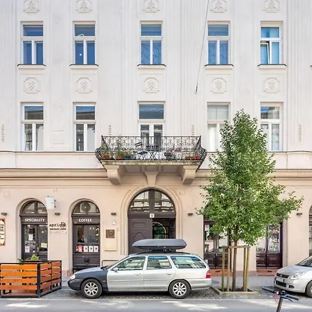 Very - Unique Design - New Apartment *