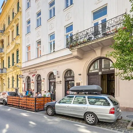 Very - Unique Design - New *