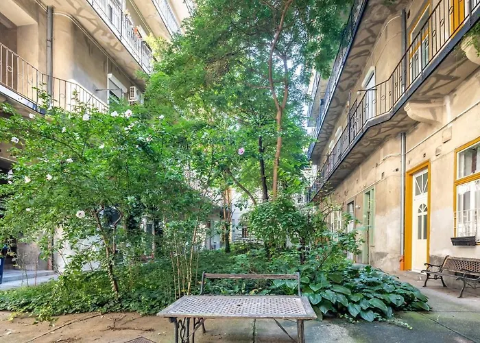 Very - Unique Design - New Apartment Budapest